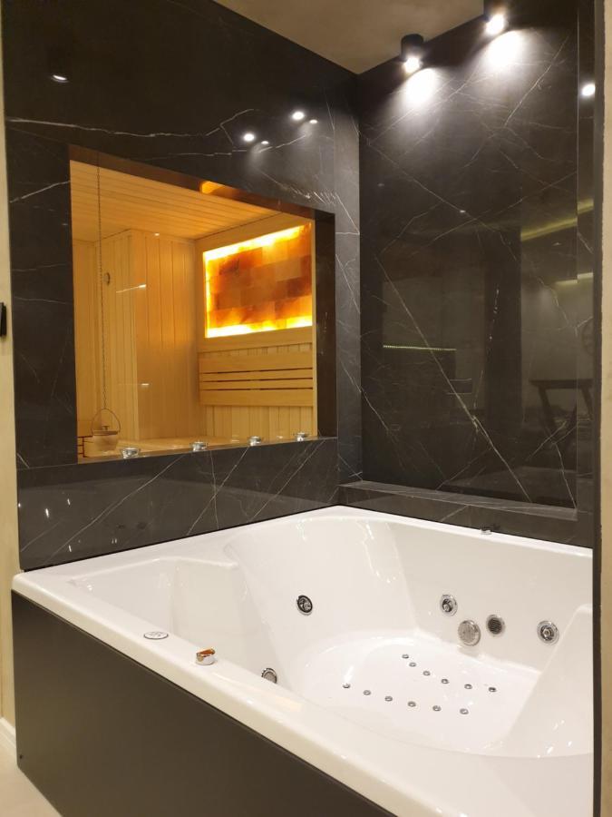 Luxury Spa Suite 贝尔格莱德 外观 照片